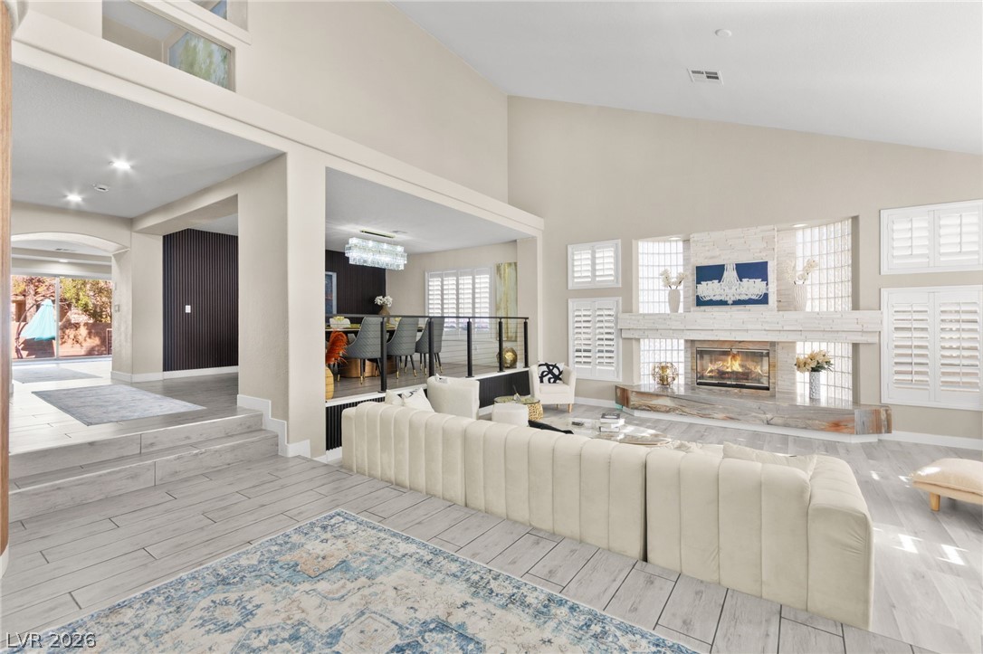 4198 Abernethy Forest Place