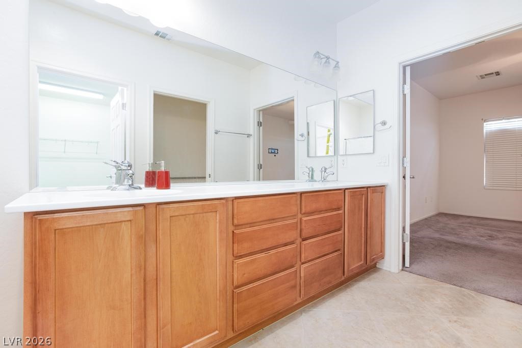 7716 Homing Pigeon Street