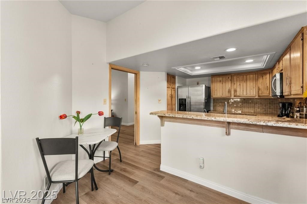 7363 Mission Hills Drive