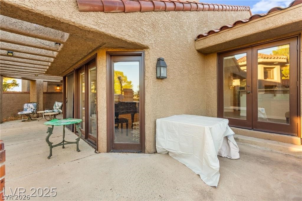 7363 Mission Hills Drive