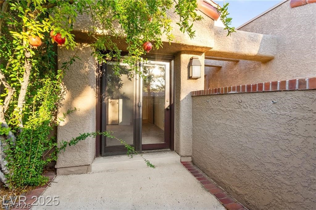 7363 Mission Hills Drive