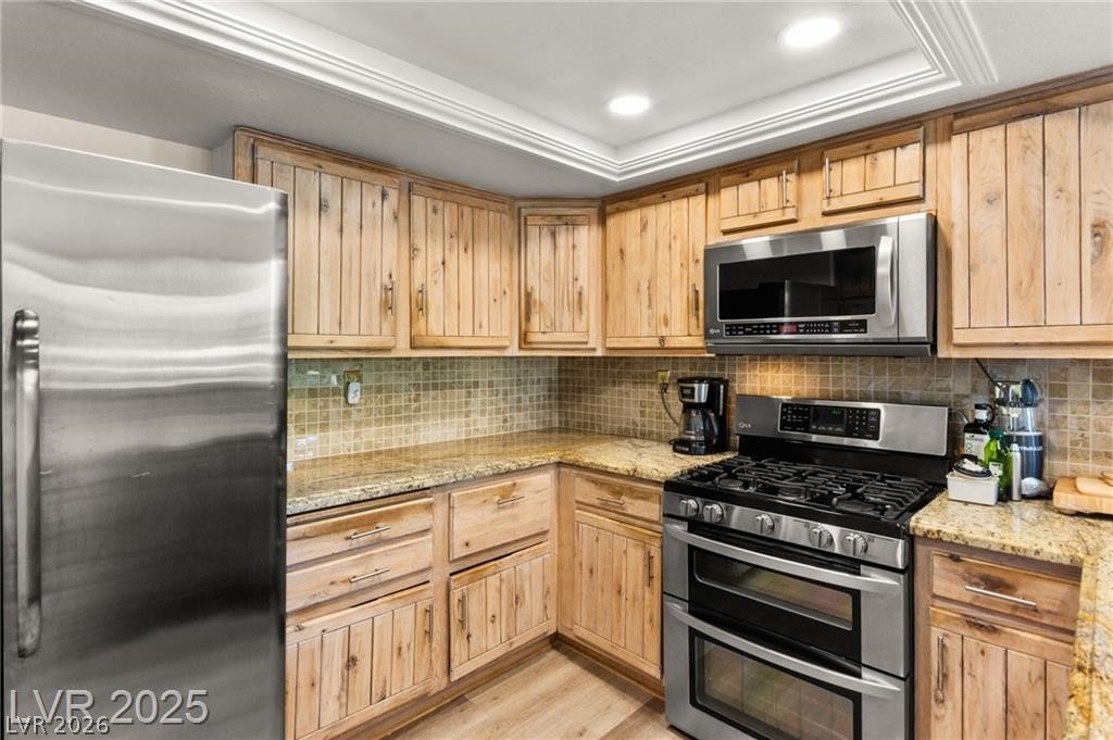 7363 Mission Hills Drive