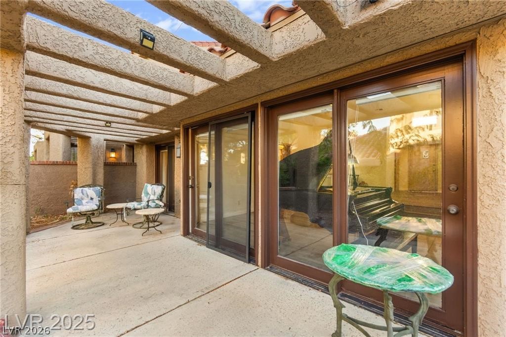 7363 Mission Hills Drive