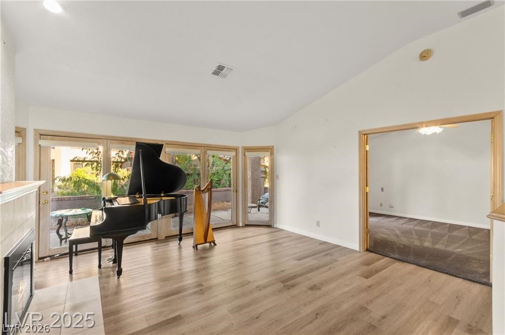 7363 Mission Hills Drive