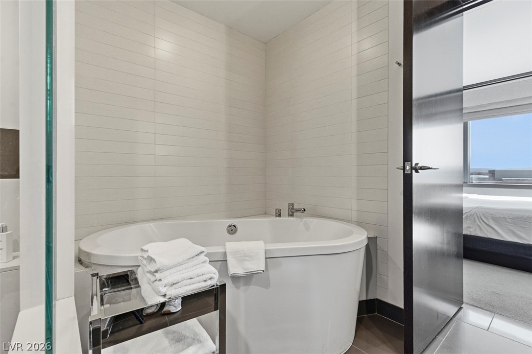 2600 West Harmon Avenue 10003