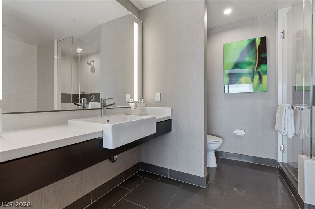 2600 West Harmon Avenue 10003