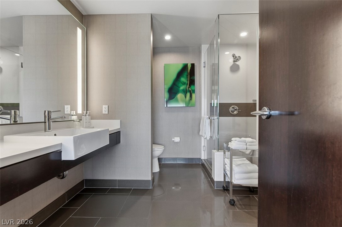 2600 West Harmon Avenue 10003