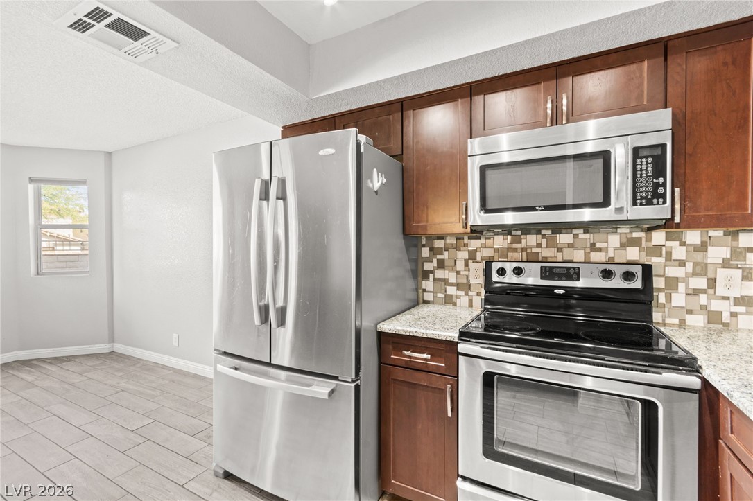 7800 Clarkdale Drive 101