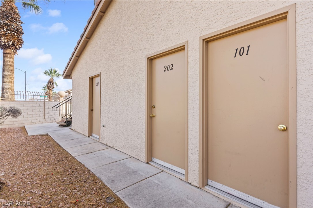 7800 Clarkdale Drive 101