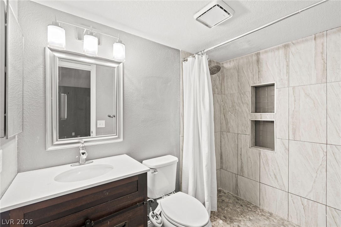 7800 Clarkdale Drive 101