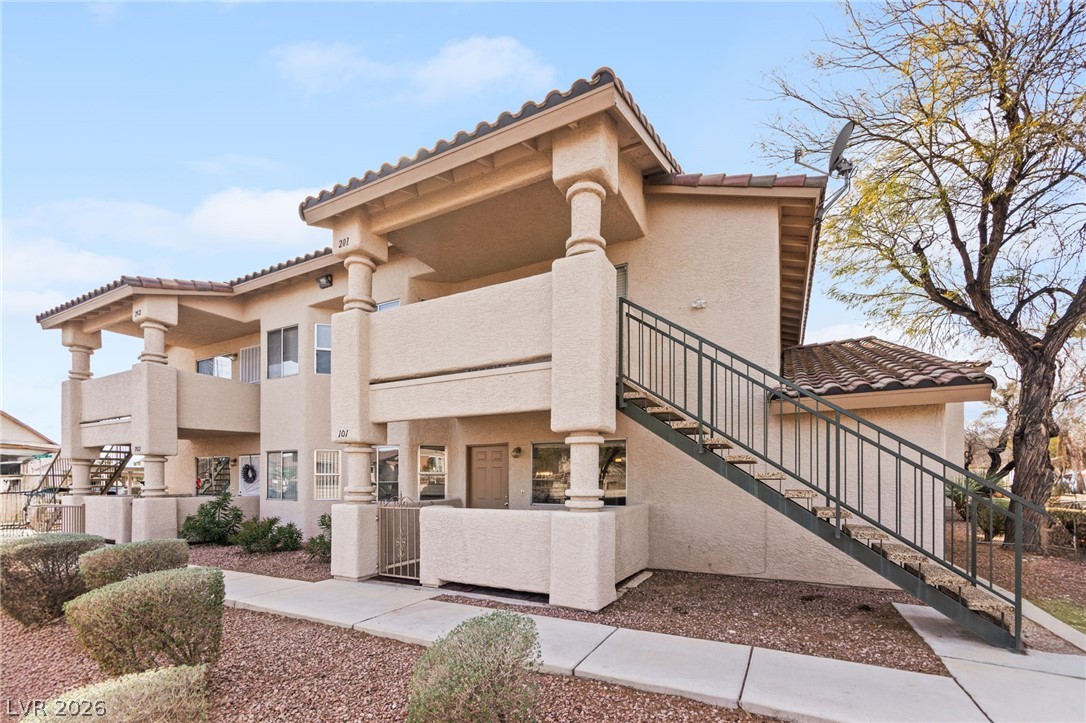 7800 Clarkdale Drive 101