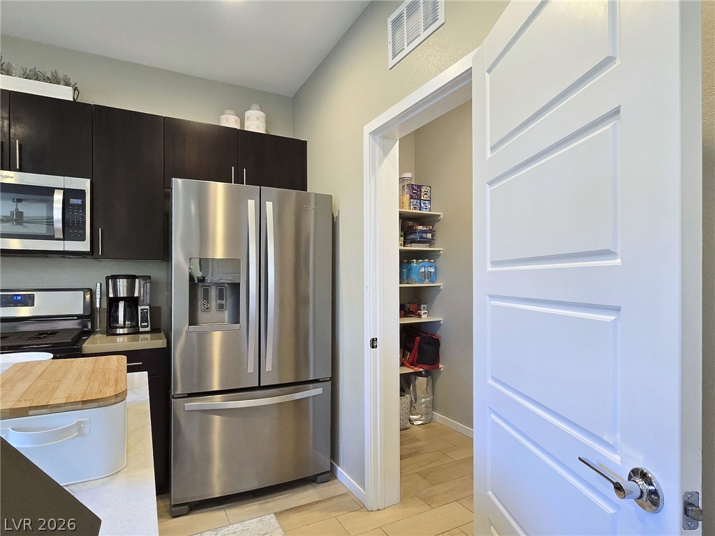 11256 Rainbow Peak Avenue 202