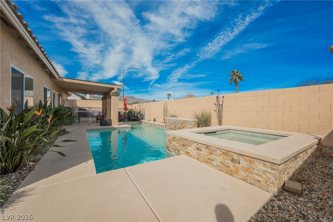 9512 Twelve Pins Drive