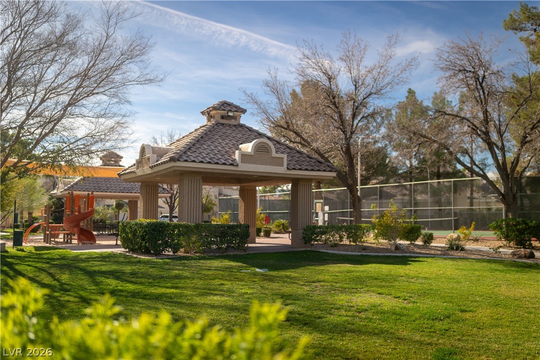 1875 Fairfield Terrace