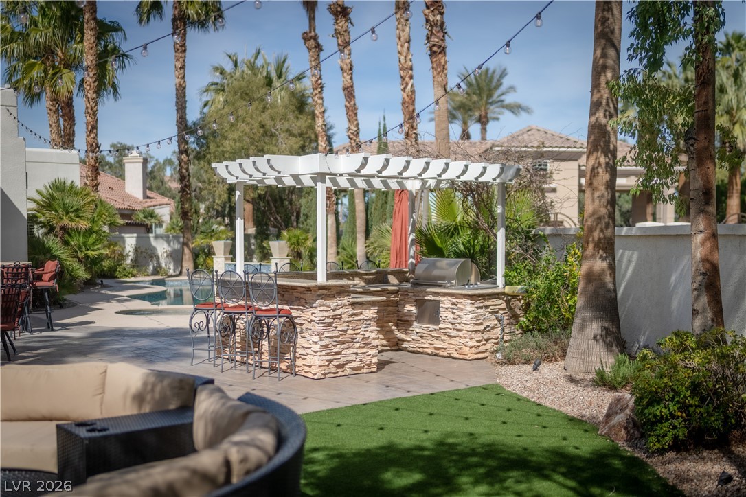 1875 Fairfield Terrace