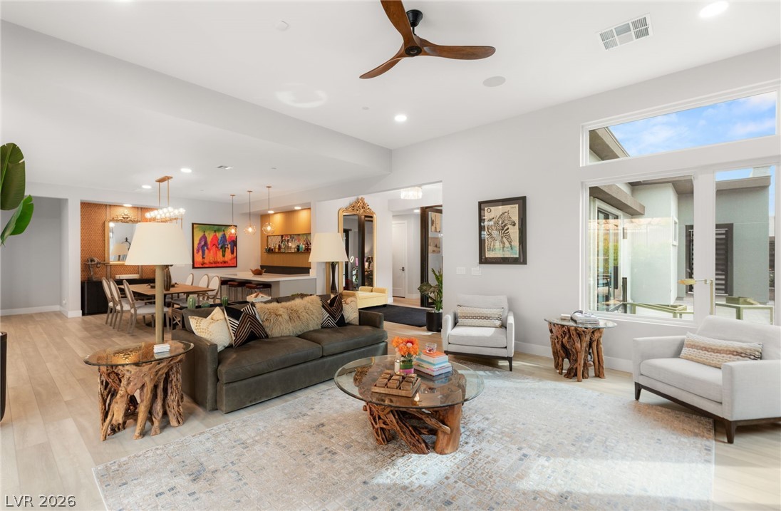 445 Cliff Terrace Avenue