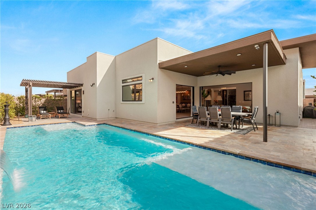 445 Cliff Terrace Avenue