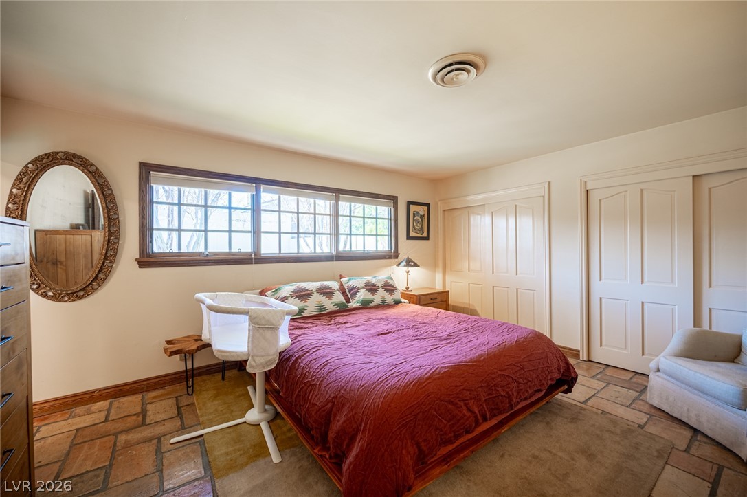 3675 Greencrest Drive