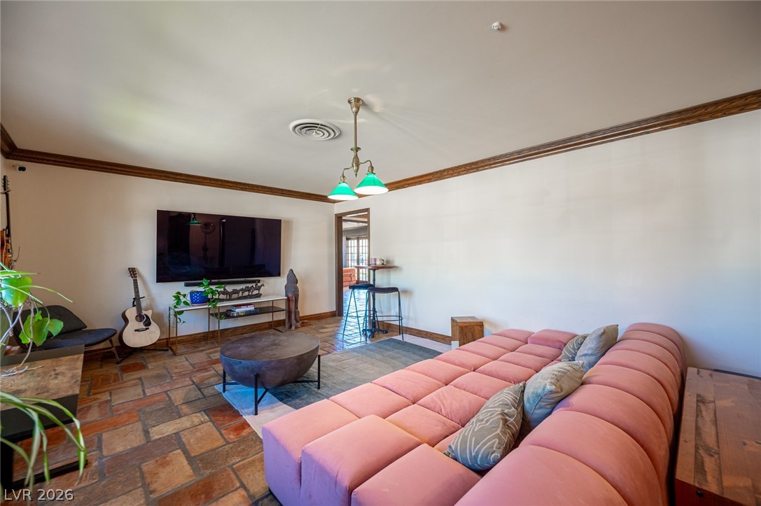 3675 Greencrest Drive