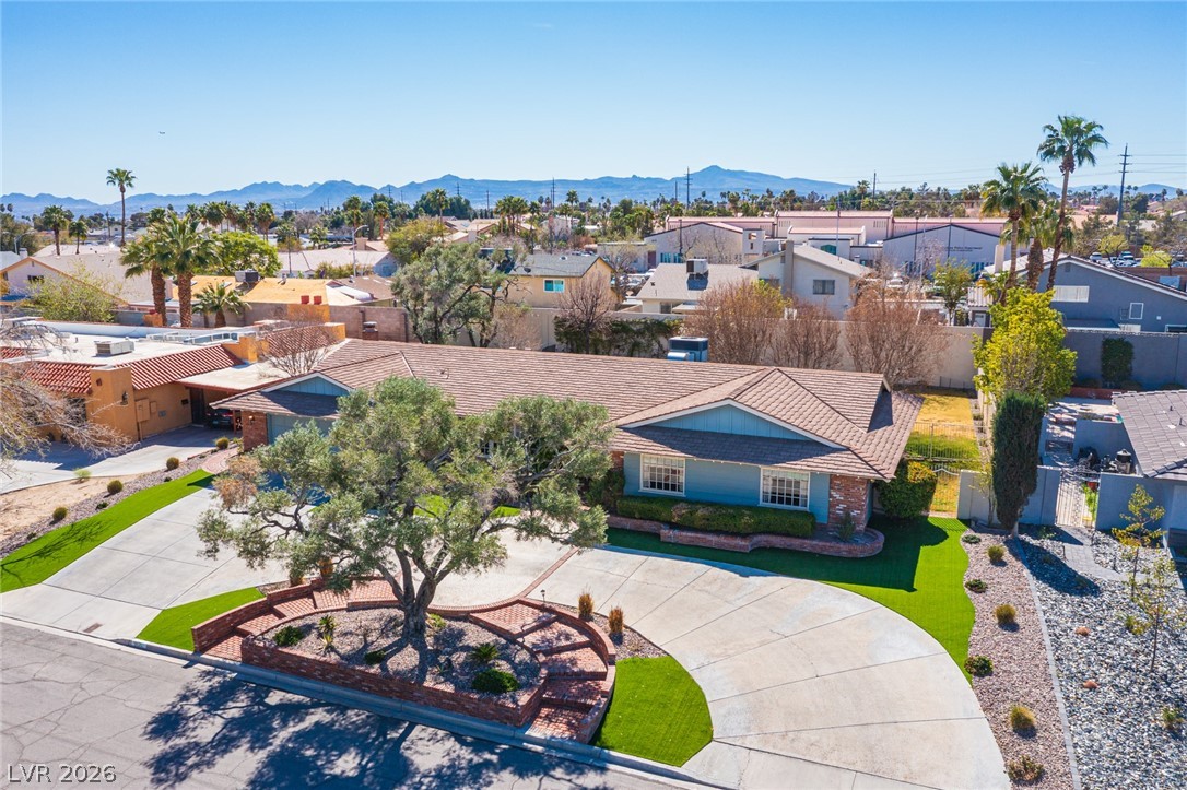 3675 Greencrest Drive