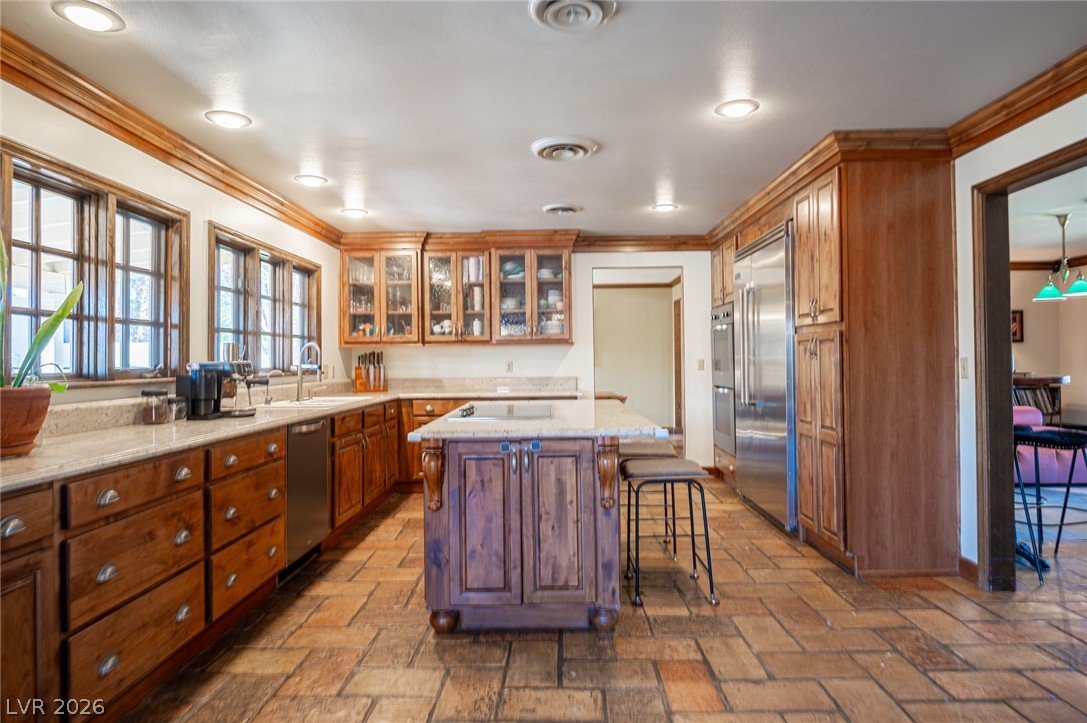 3675 Greencrest Drive