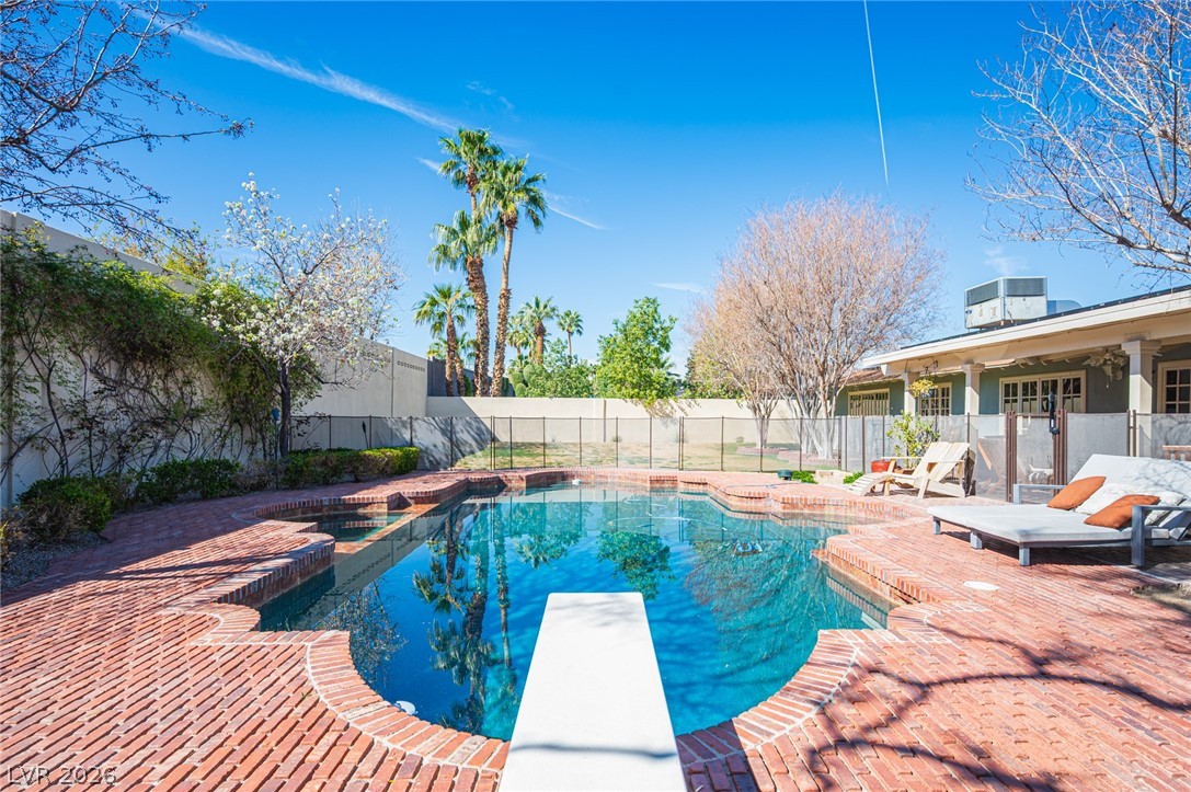 3675 Greencrest Drive