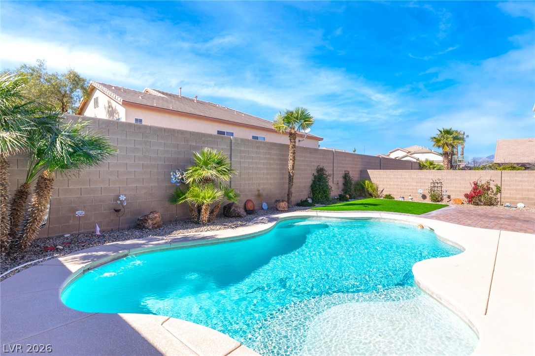 9713 Paso Fino Street