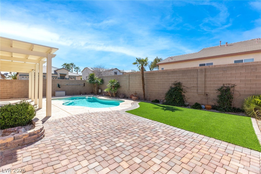 9713 Paso Fino Street