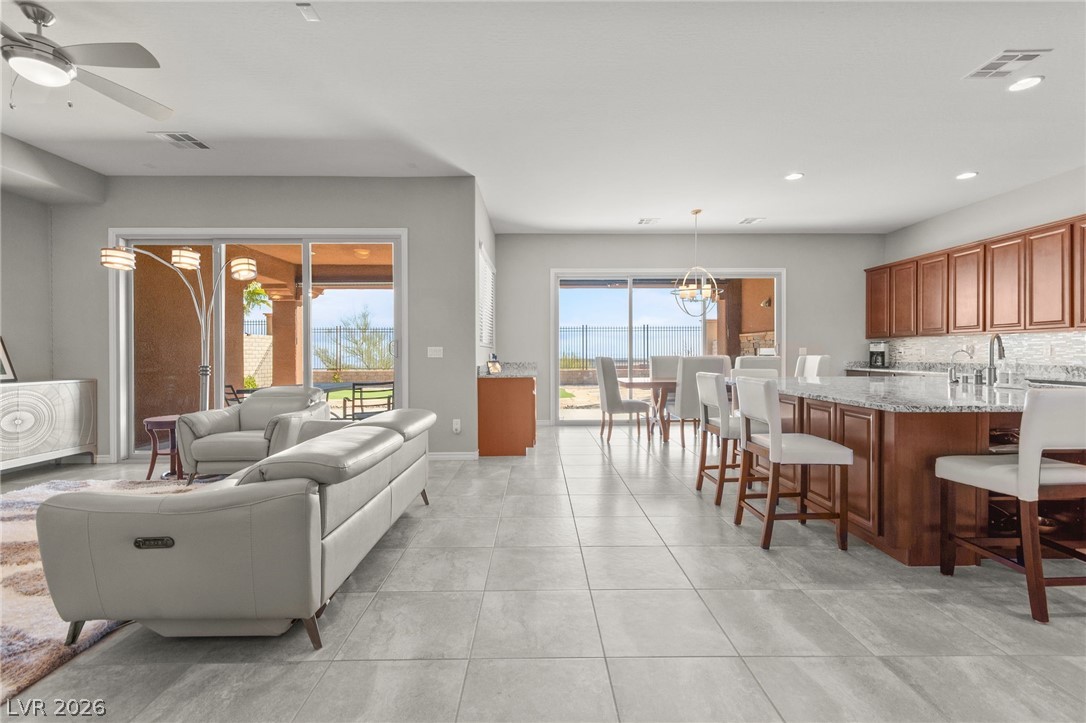 224 Highspring Street