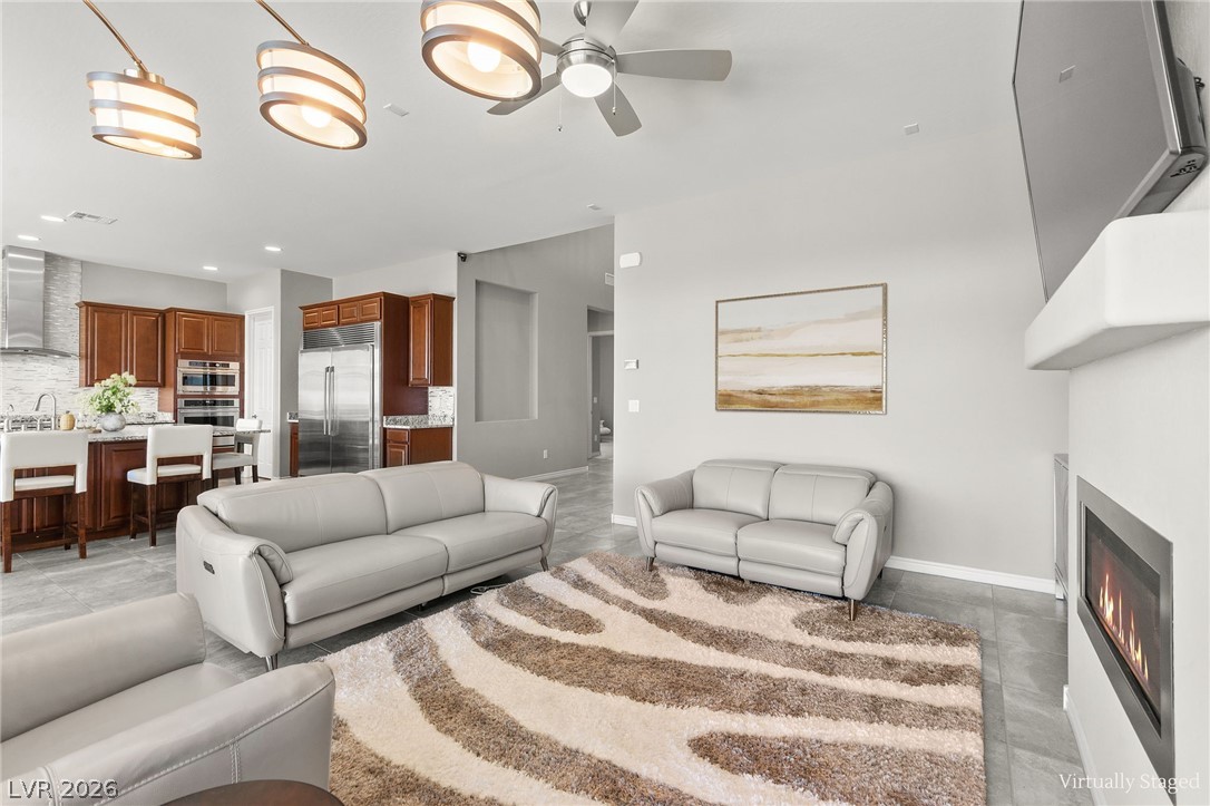 224 Highspring Street