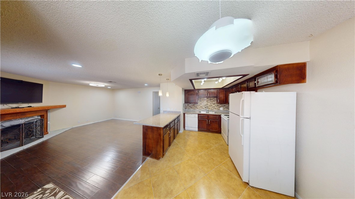 1316 Pinto Rock Lane 202