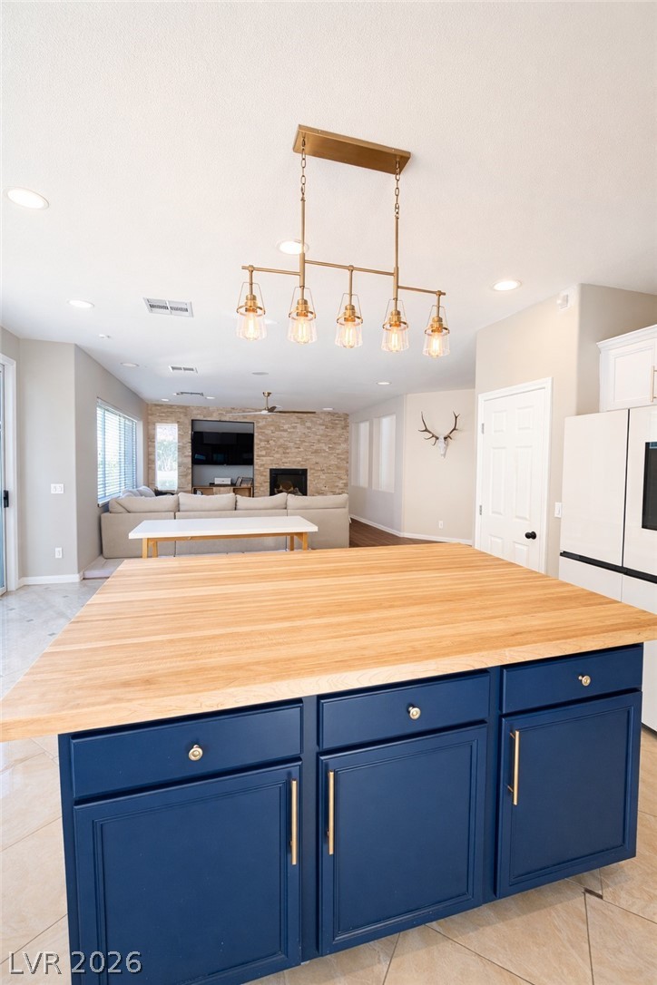 10029 Village Walk Avenue