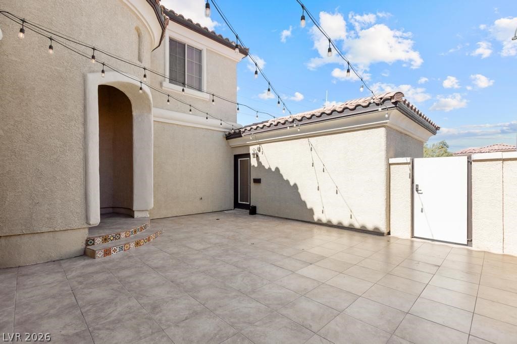 10029 Village Walk Avenue