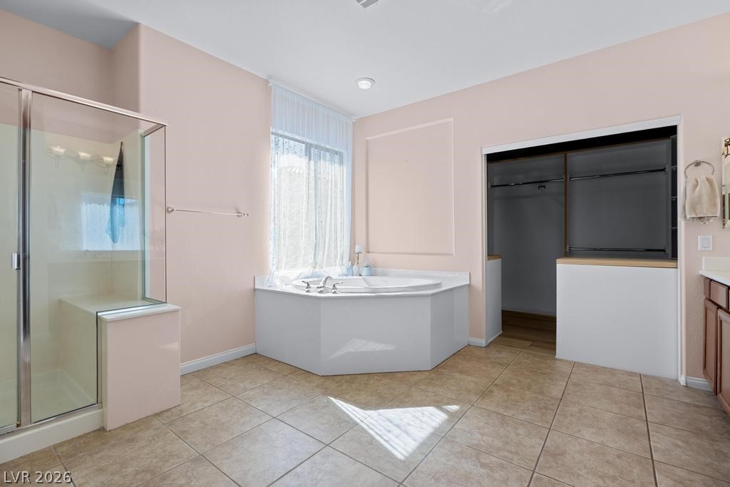 10029 Village Walk Avenue