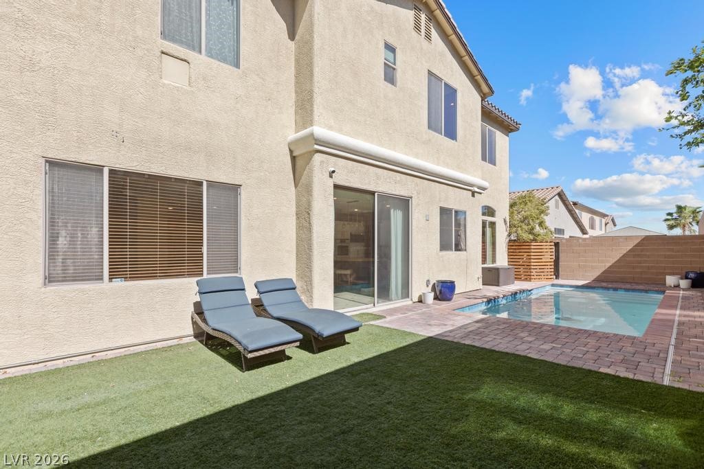 10029 Village Walk Avenue