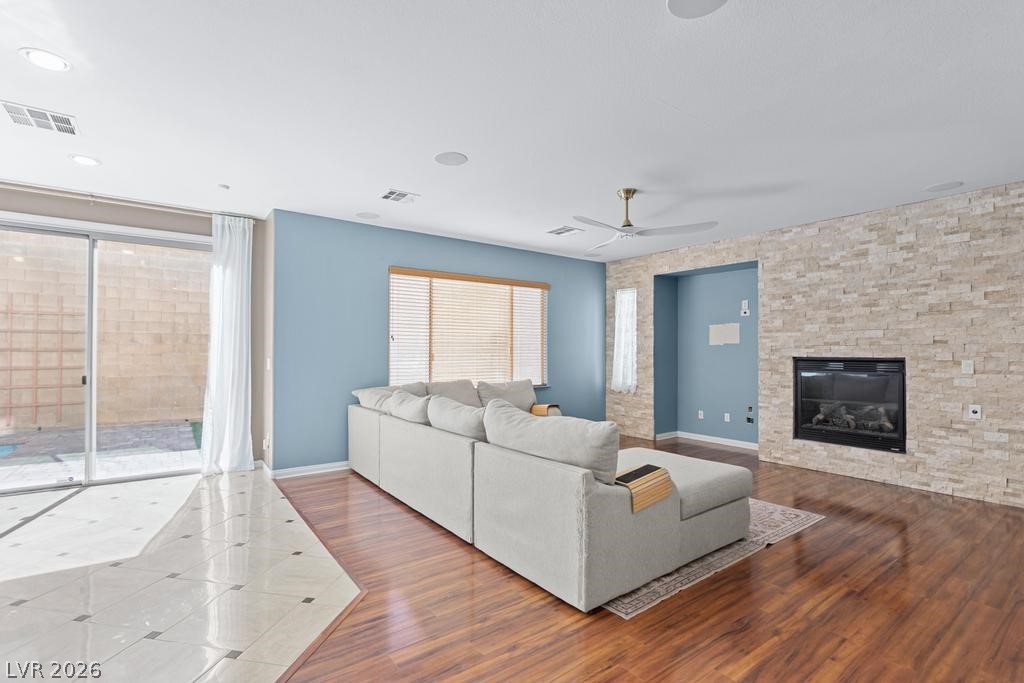 10029 Village Walk Avenue