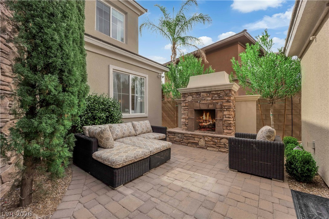 2407 Antrim Irish Drive