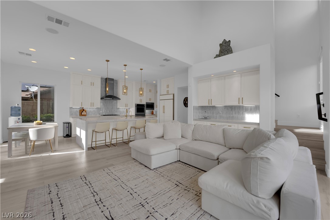 2407 Antrim Irish Drive