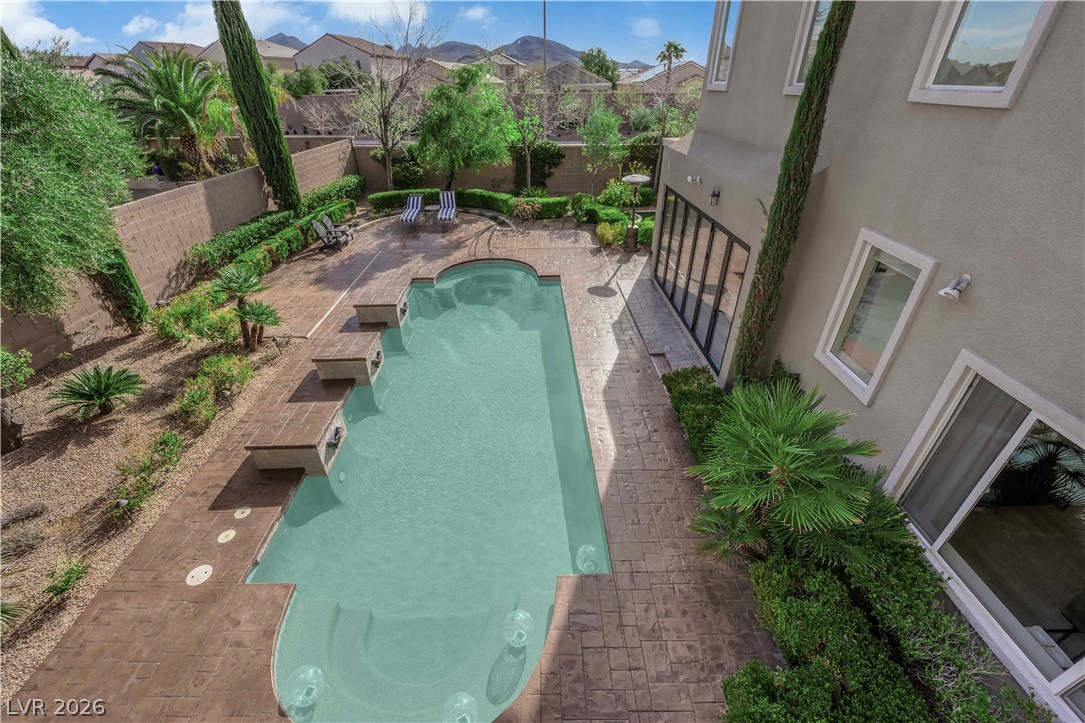 2407 Antrim Irish Drive