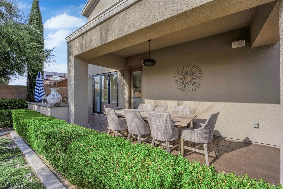 2407 Antrim Irish Drive