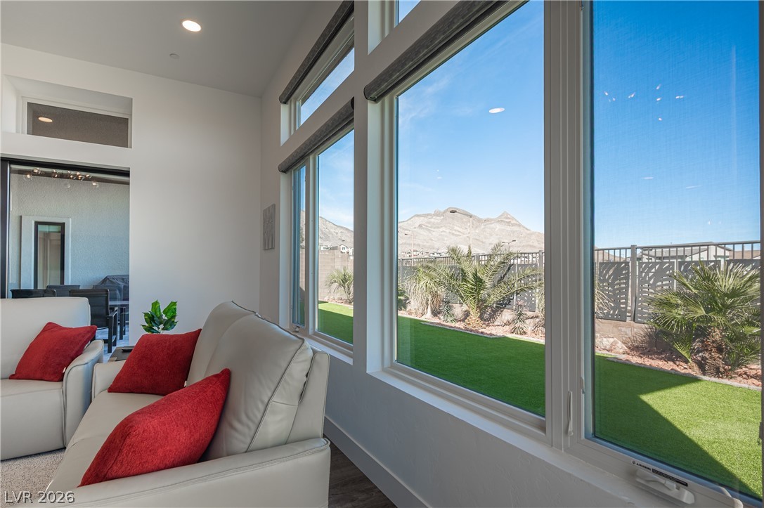 12182 Granite Canyon Street