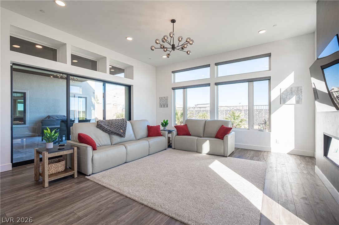 12182 Granite Canyon Street