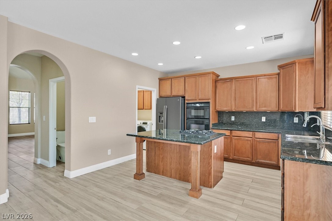 11733 Via Esperanza Avenue