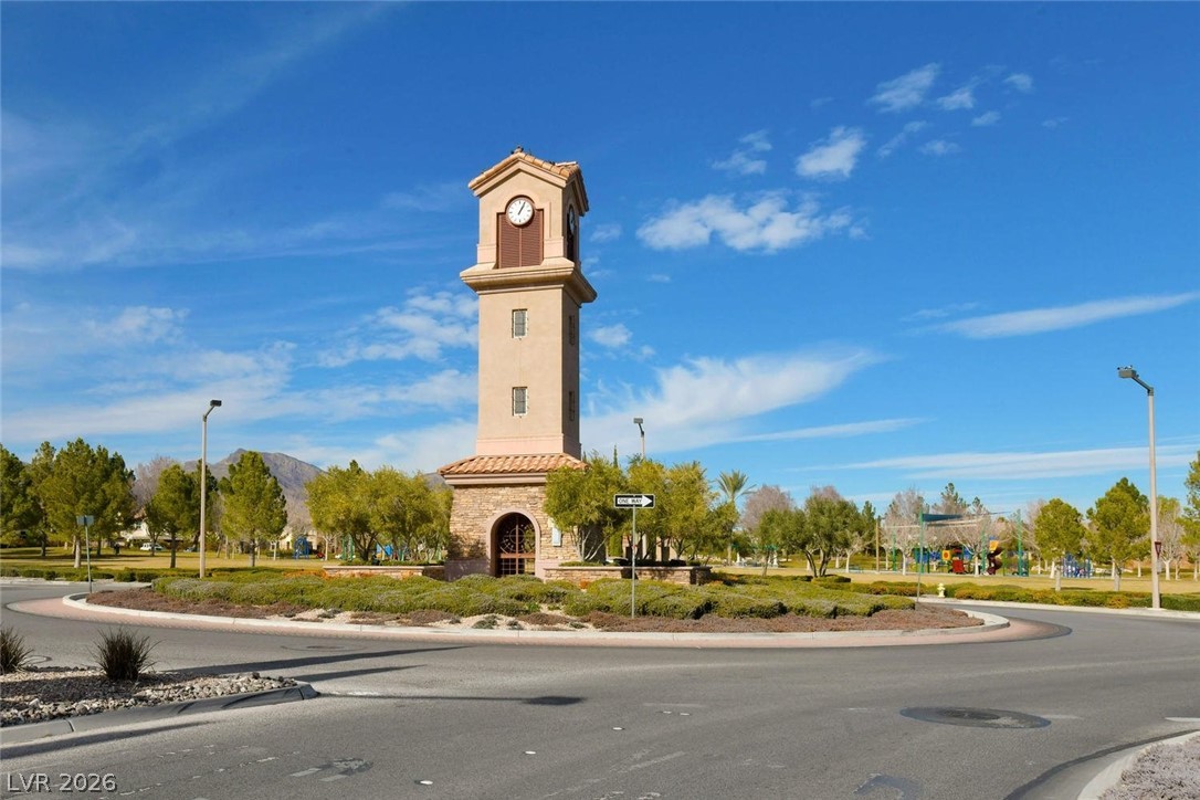 11733 Via Esperanza Avenue