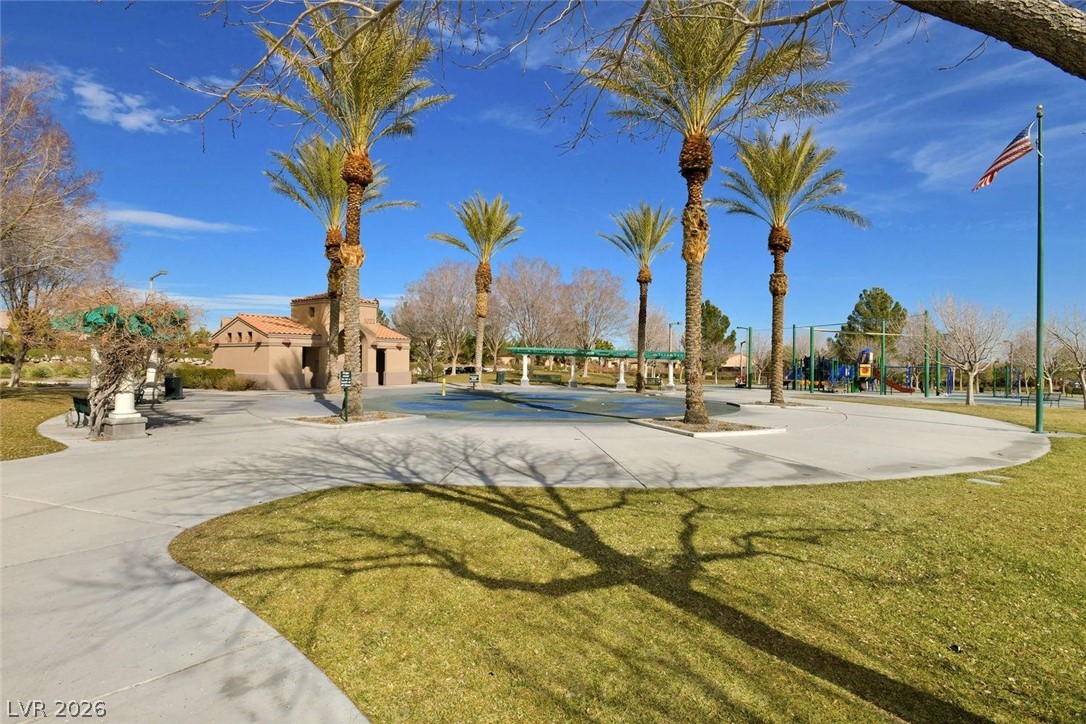 11733 Via Esperanza Avenue