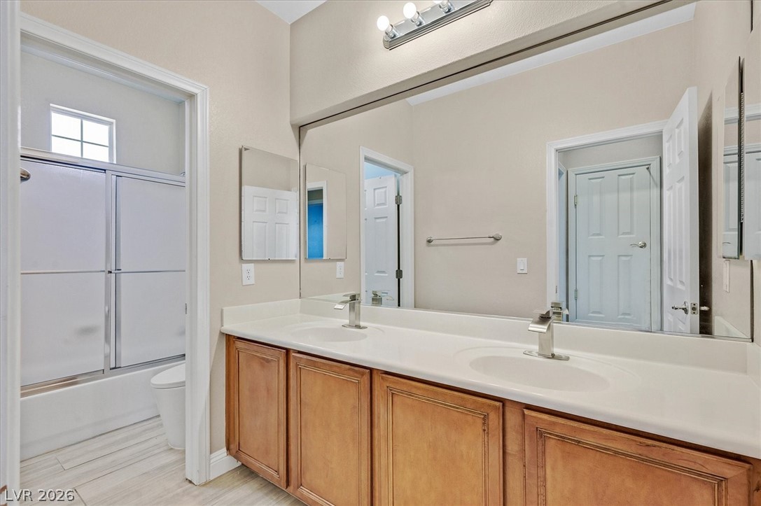 11733 Via Esperanza Avenue