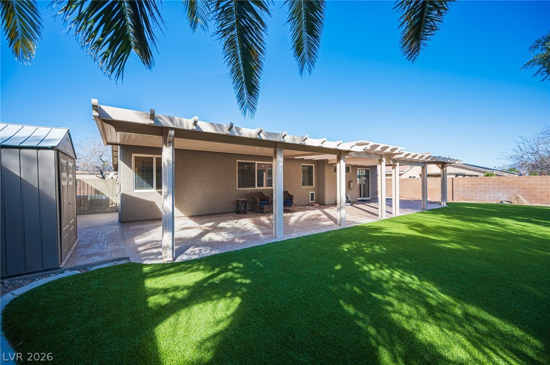 8228 Willow Cabin Street