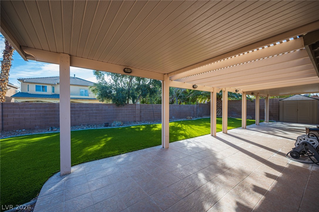 8228 Willow Cabin Street