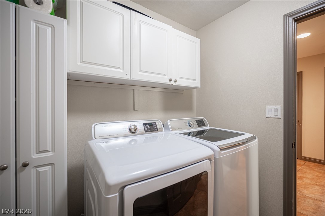 8228 Willow Cabin Street