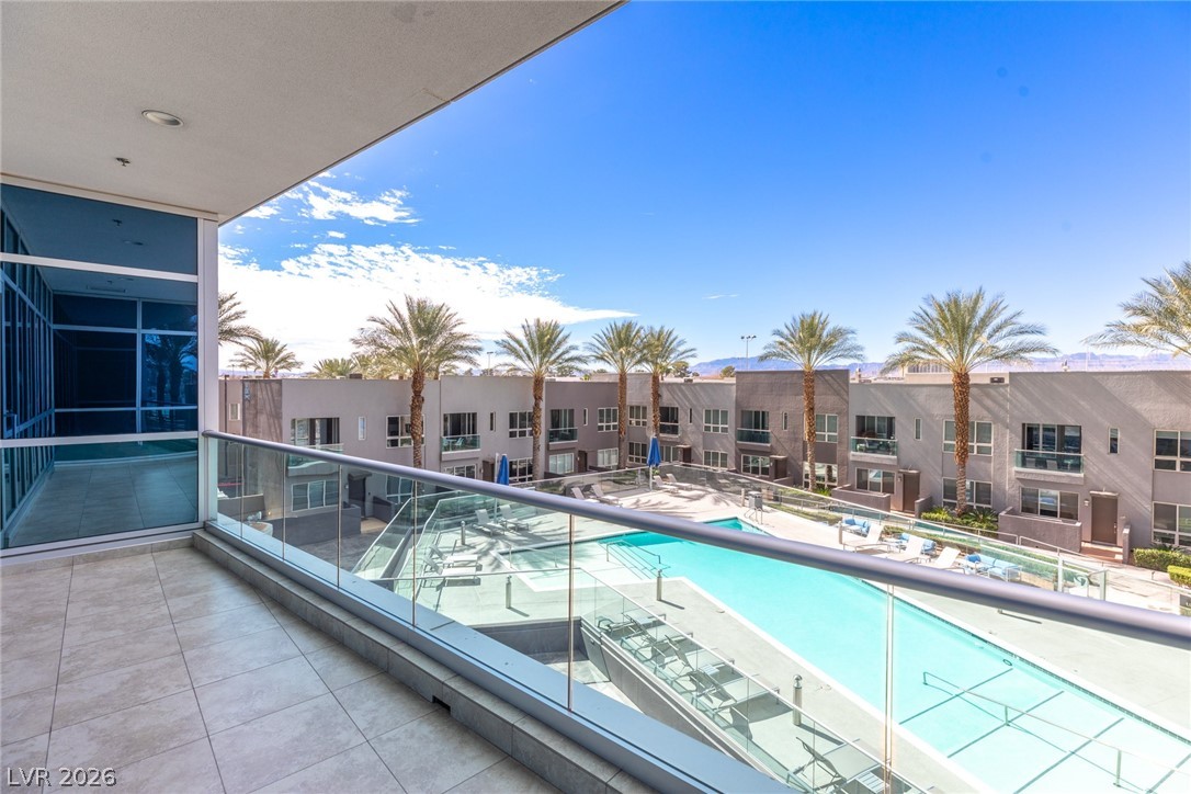 4525 Dean Martin Drive 304